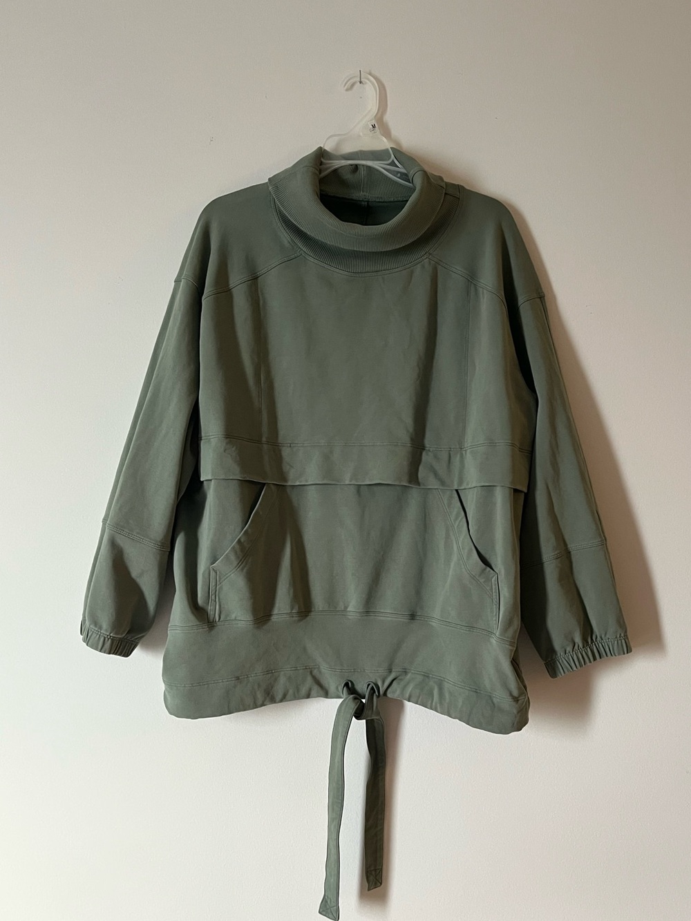 LA Packable Pullover-to-Pillow in Green Twill (M/L)